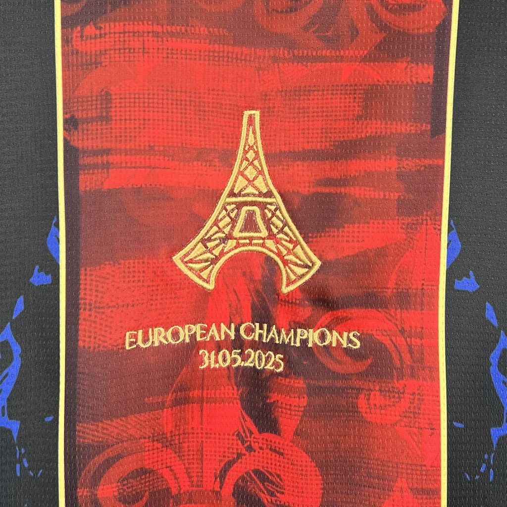 Paris Saint-Germain 2025/26 (CAMPEONES DE EUROPA) Red and blue Jersey