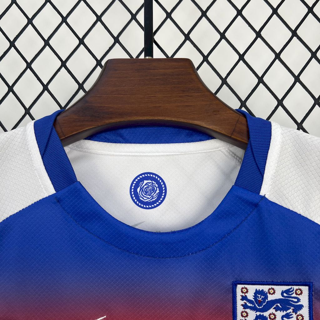 England 2025/26 Home Kids Kit