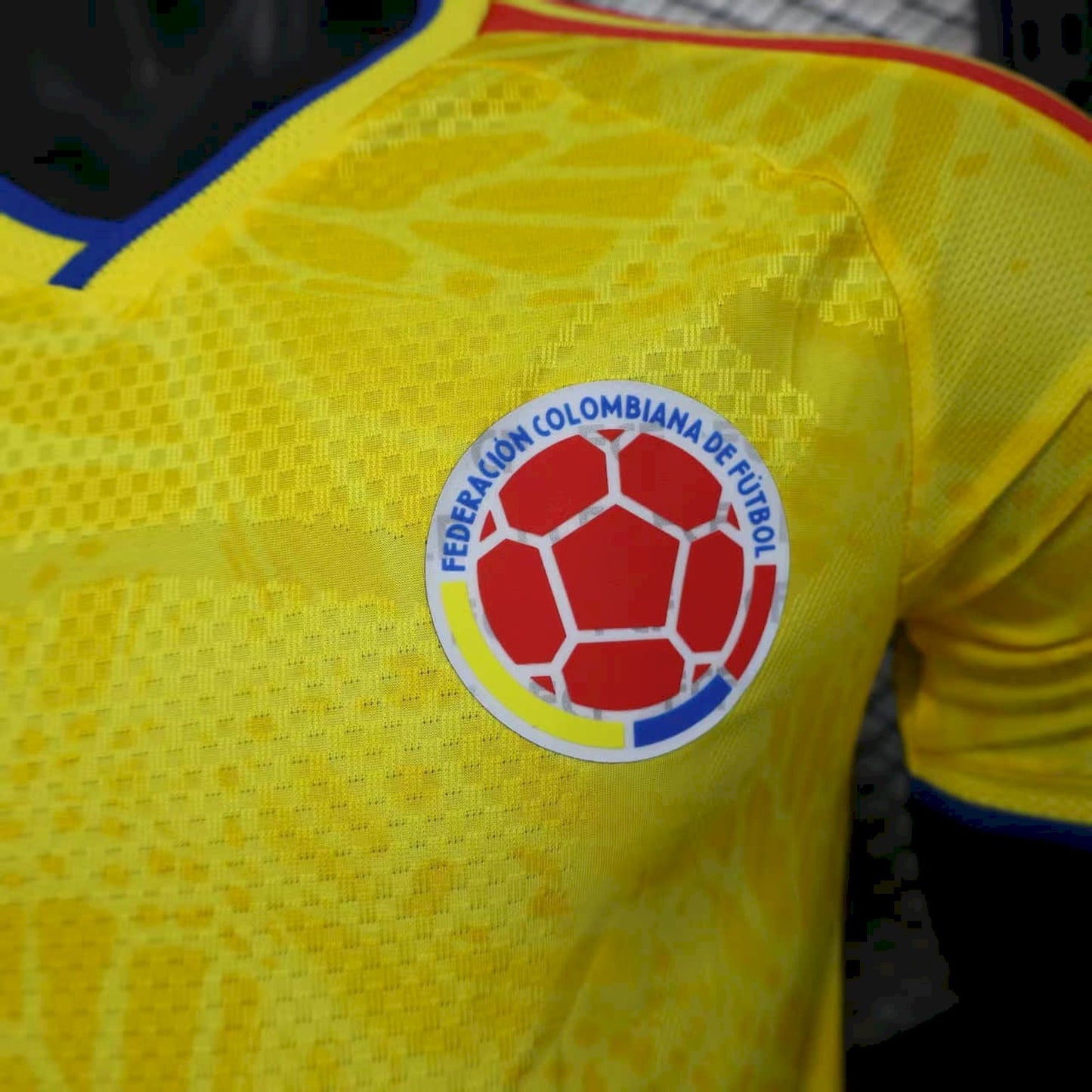Colombia 2026 Authentic Player [Slim Fit] Player [Slim Fit] Player [Slim Fit] Home Jersey - Player Slim Fit