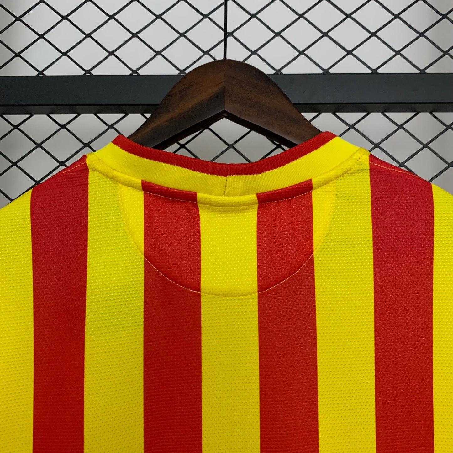 Retro Barcelona 13/14 Away
