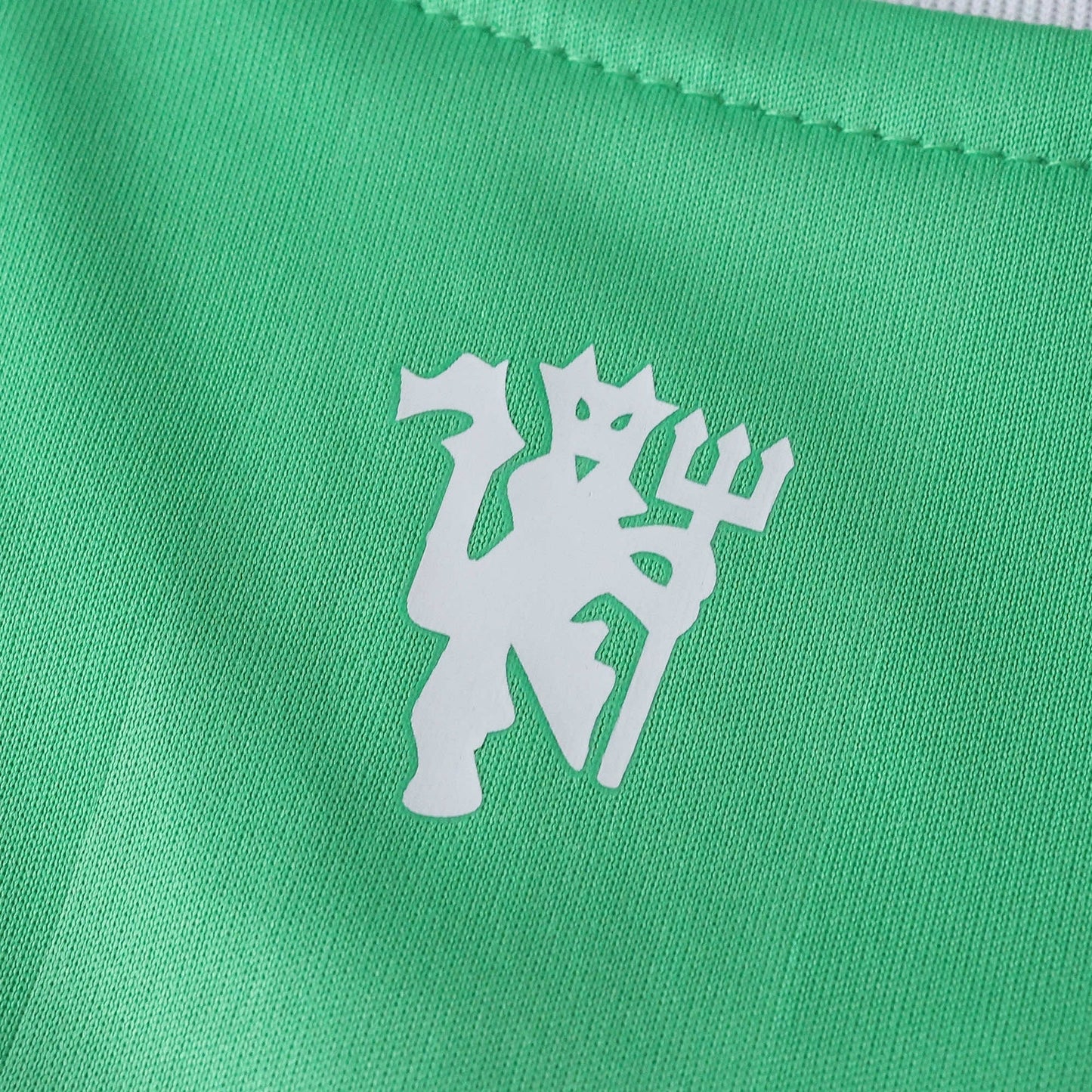 3 25/26 Goalkeeper Shirt 8