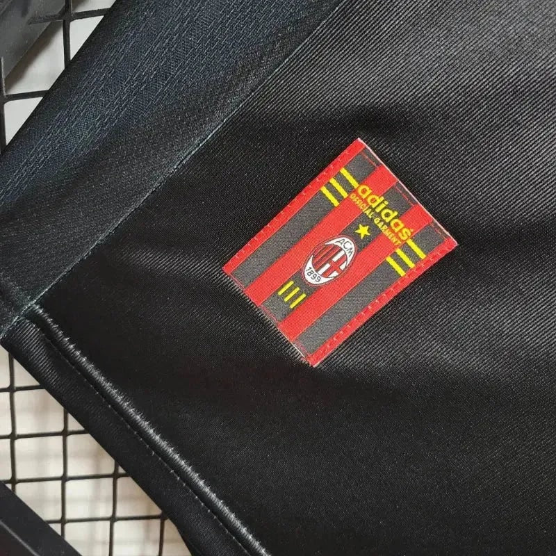 Retro Away 1998/99 Shirt 6