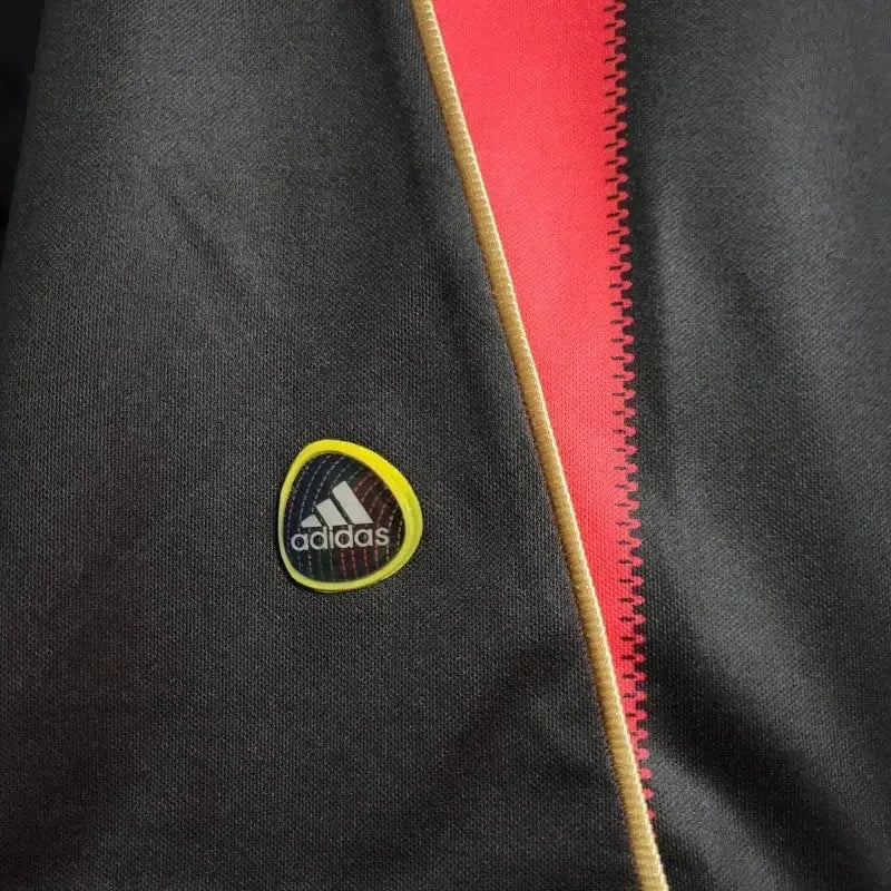 Retro Home 2010/11 Shirt 4