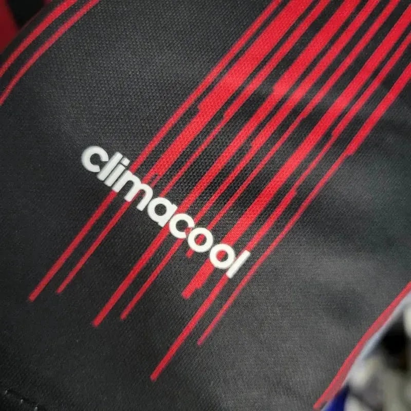 Retro Home 2016/17 Shirt 3