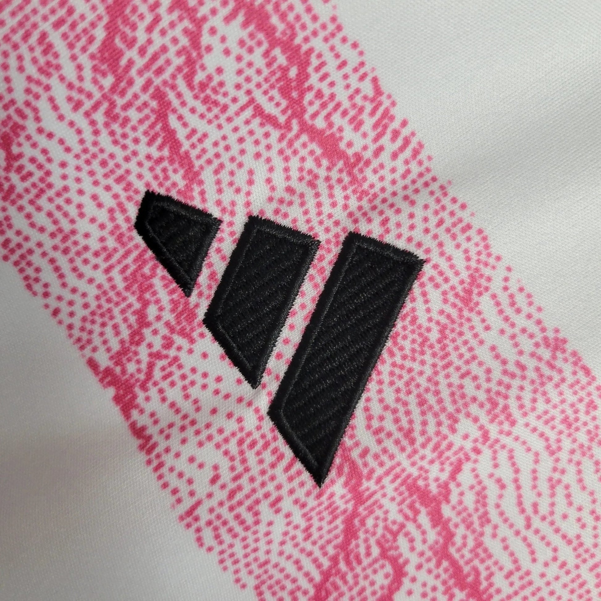 Away 23/24 Men’s Shirt 4