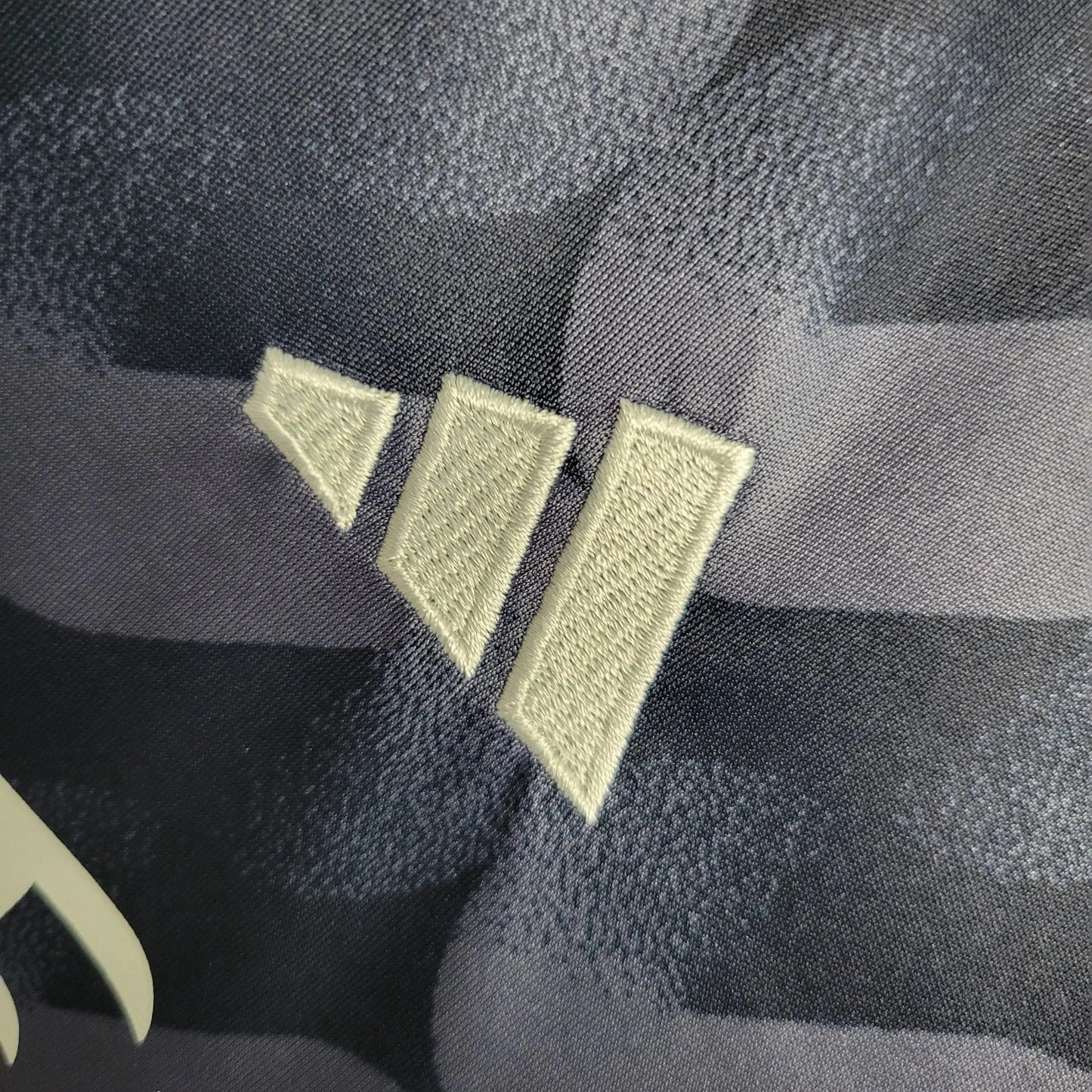 Away 23/24 Women’s Shirt 6