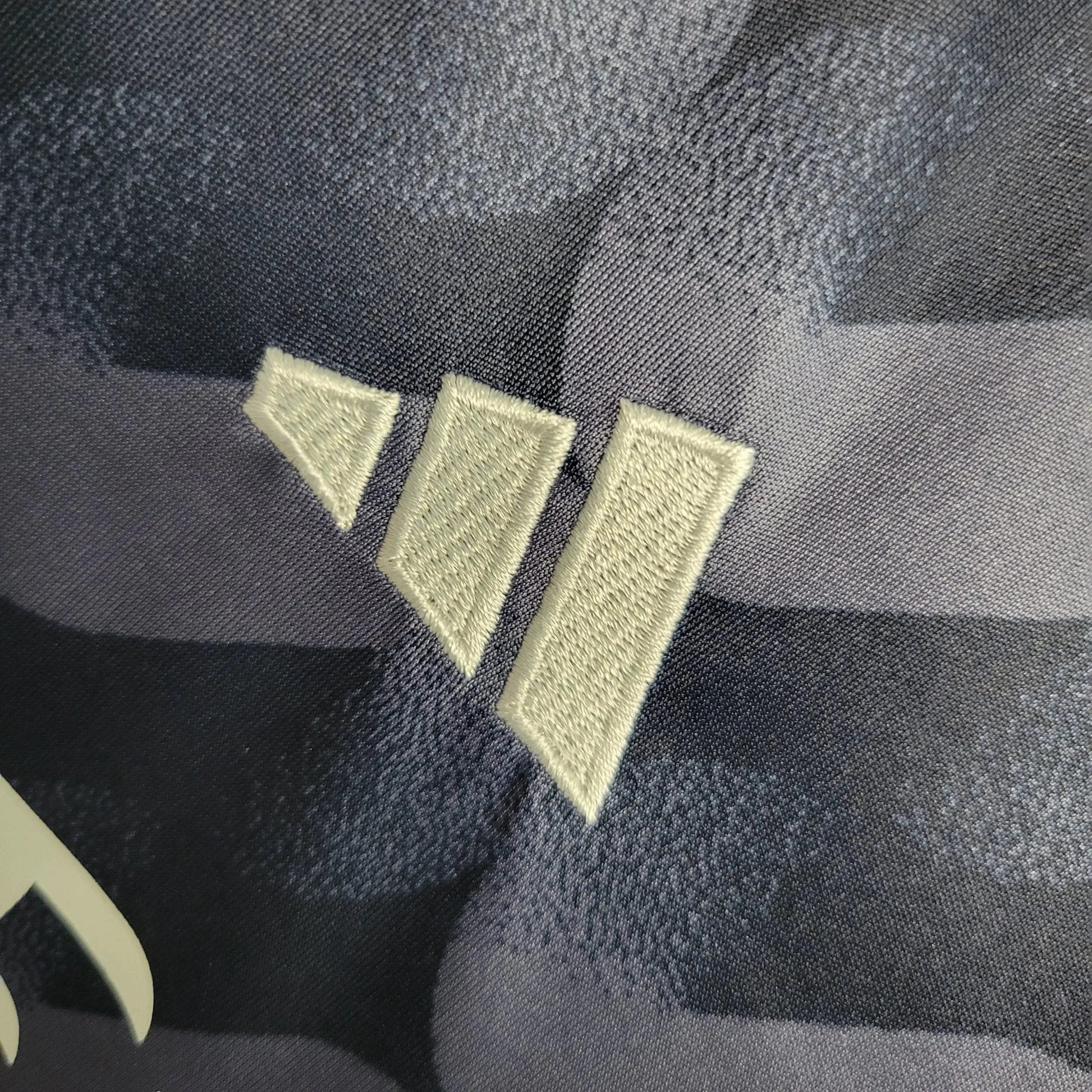 Away 23/24 Women’s Shirt 6