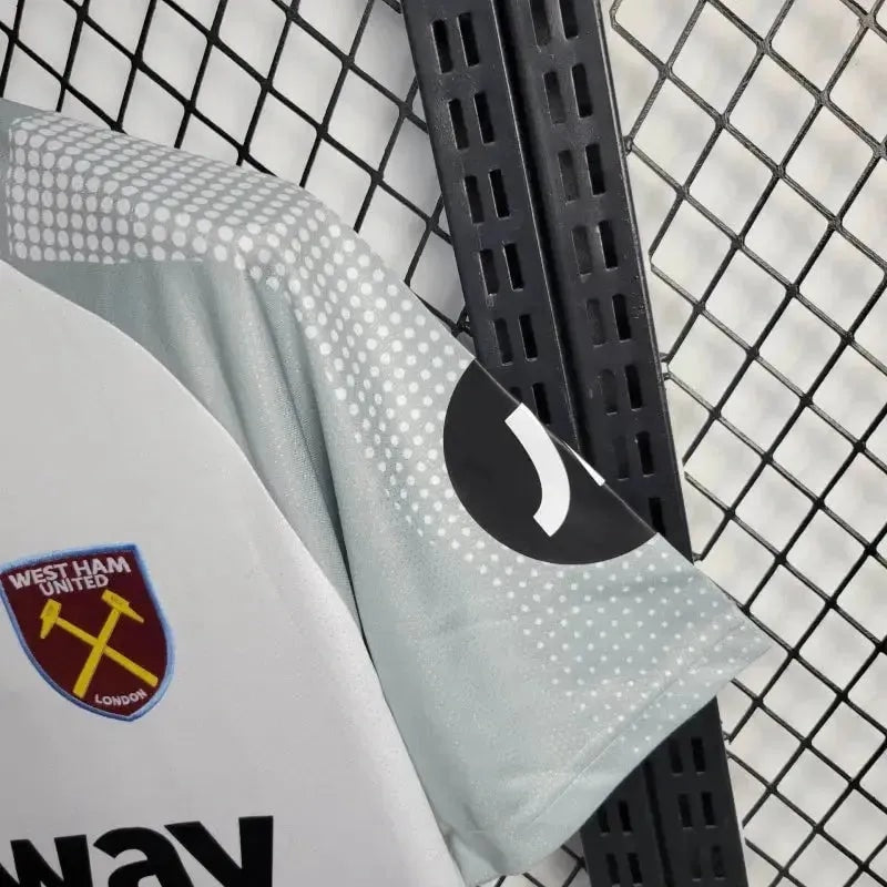 Away 24/25 Men’s Shirt 5