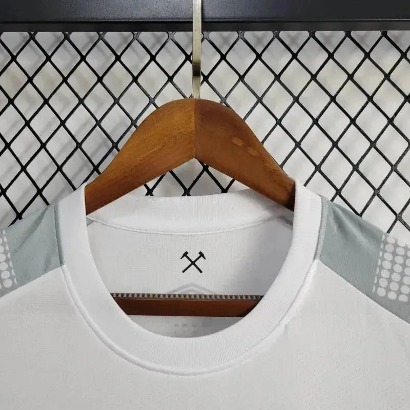 Away 24/25 Men’s Shirt 7