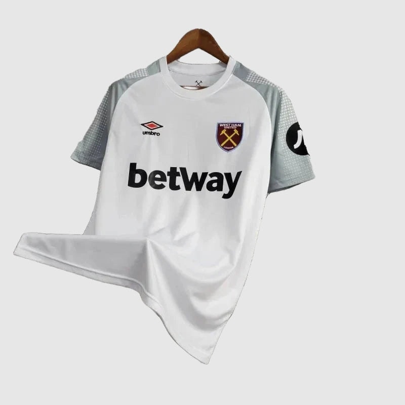 Away 24/25 Men’s Shirt 9