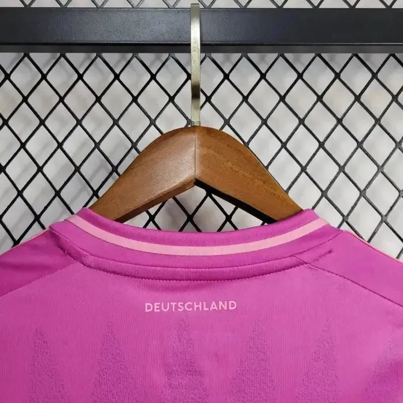 Away 24/25 Men’s Shirt 8