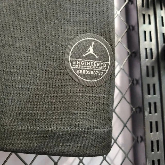 18/19 Men’s Shirt 6
