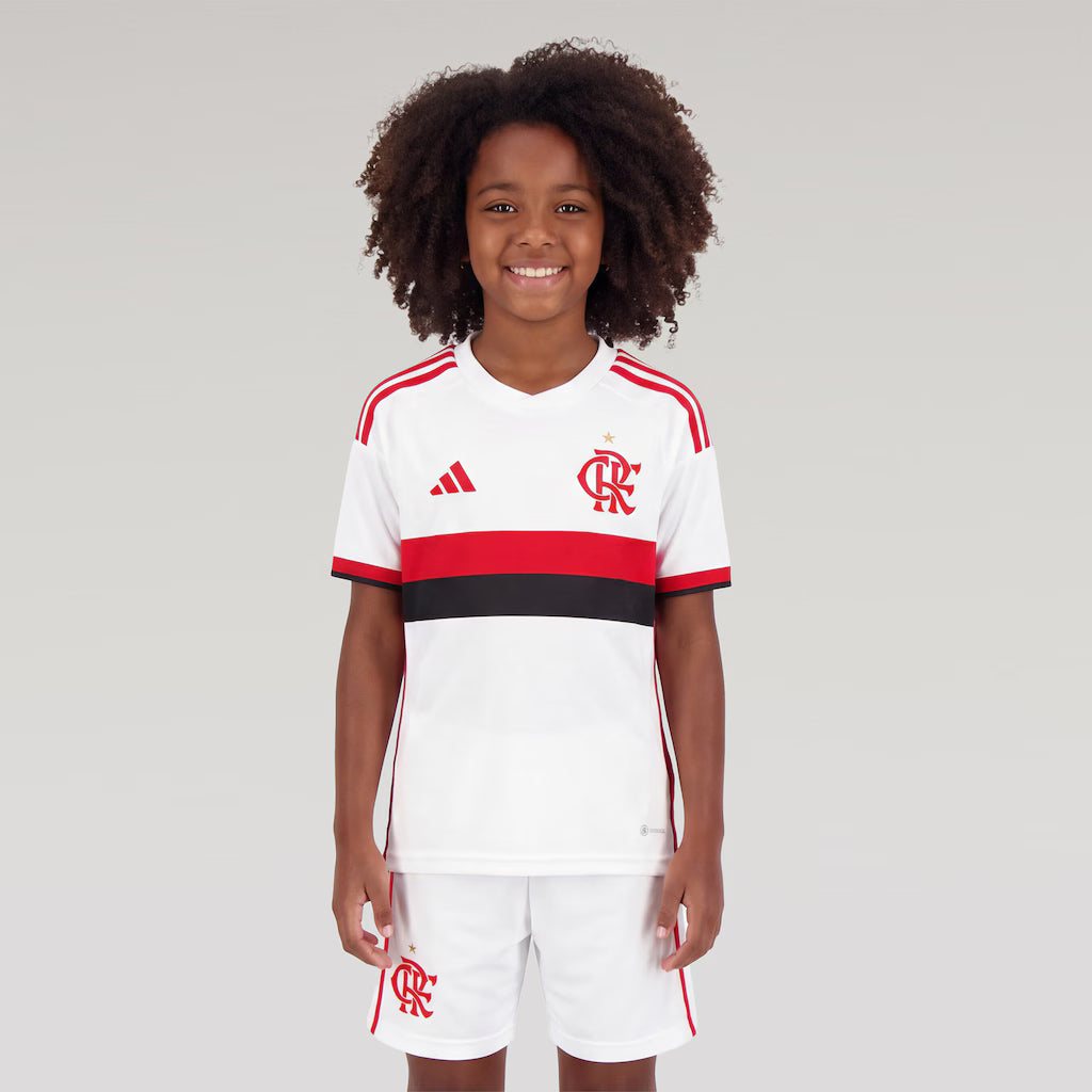 Away 2027 Kids Kit 5