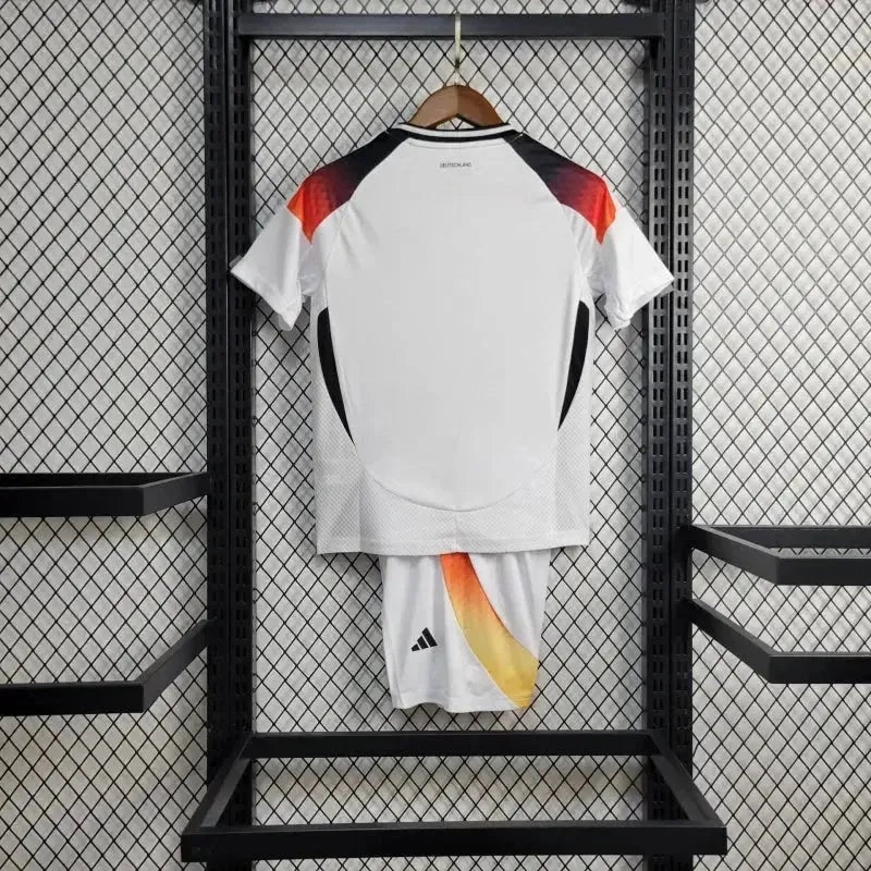 Home 24/25 Kids Shirt Kit 10