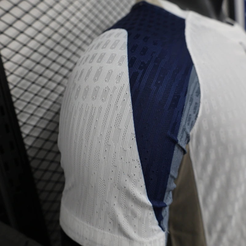 Home 25/26 Player Edition Shirt 7