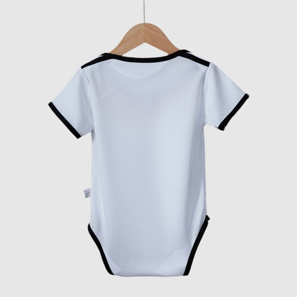 Home 26/27 Baby Shirt 2